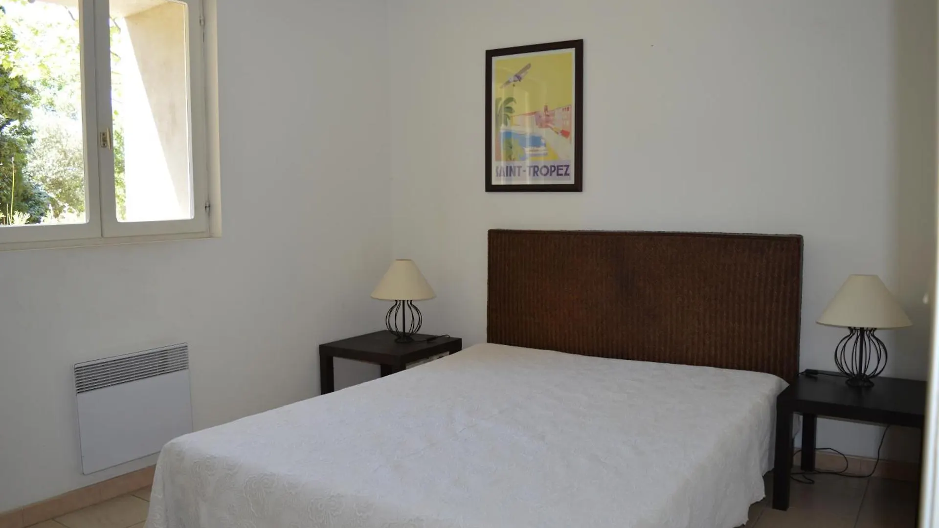 Chateau Du Fenouillet - Logement Porquerolles 72M2 Hyères 0*,